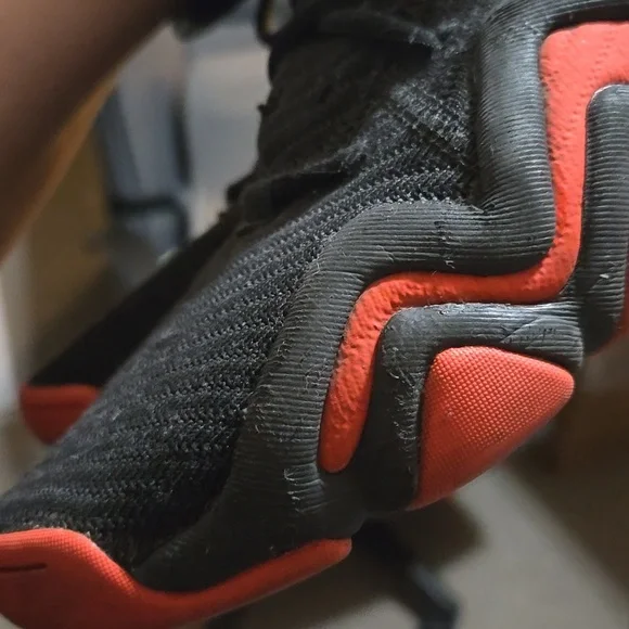 Adidas Crazy 8 ADV 'Black Red' - Picture 9 of 16
